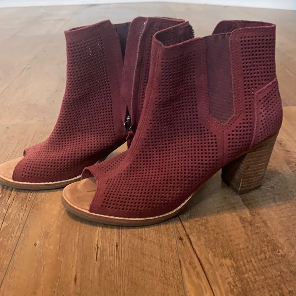 Toms booties
